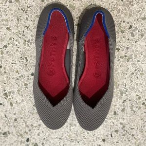 Rothy’s size 7 Gray. Good condition